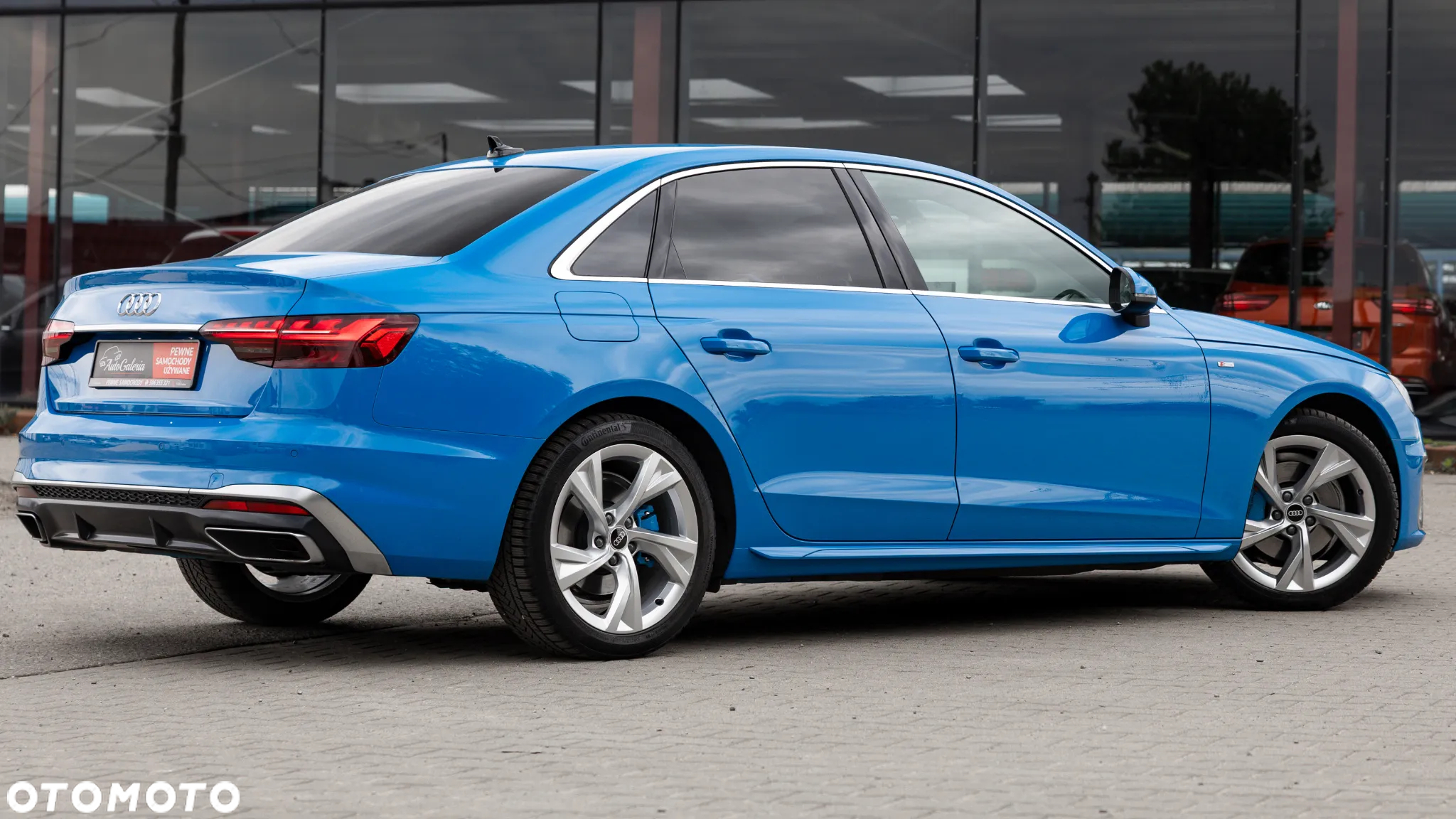 Audi A4 Avant 40 TFSI quattro S tronic S line - 9