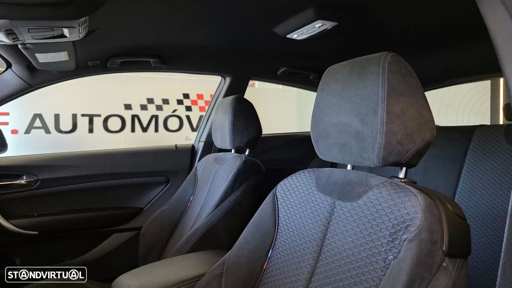 BMW 125 dA Pack M - 38