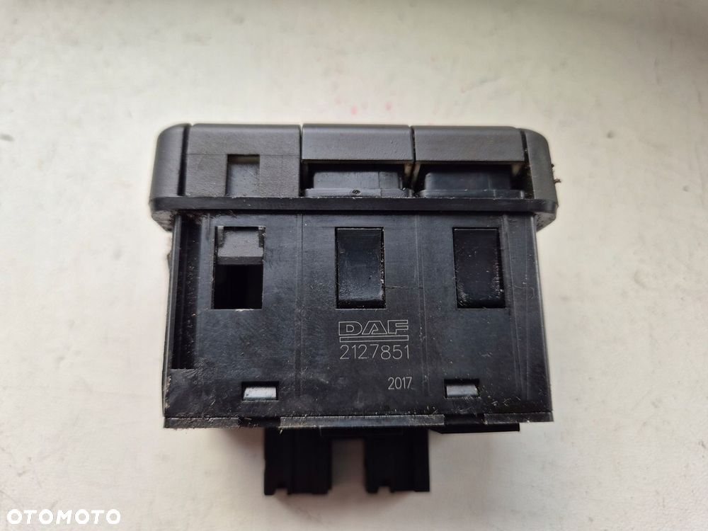 PRZEŁĄCZNIK WŁACZNIK KLAWISZ PANEL DAF XF CF 106 LIFT - 2