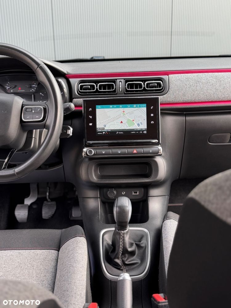 Citroën C3 Pure Tech 82 ELLE - 10