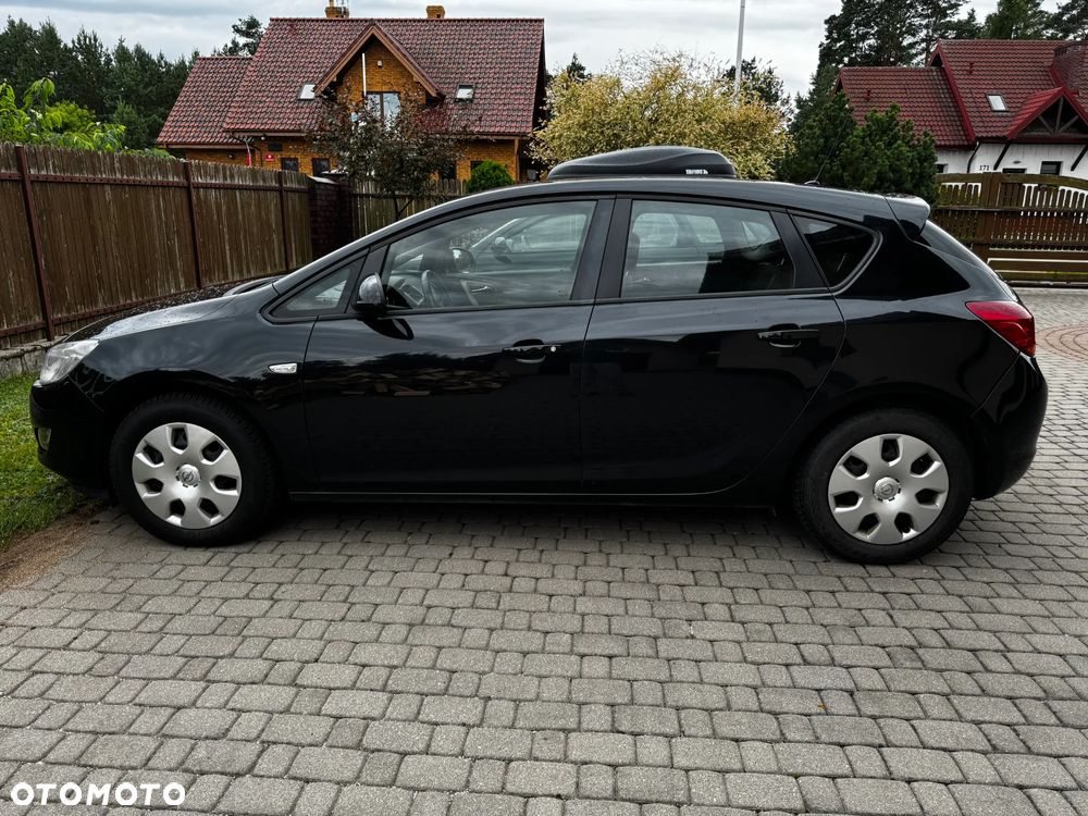 Opel Astra 1.7 CDTI - 4