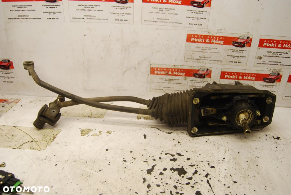 LEWAREK WYBIERAK ZMIANY BIEGÓW 4B0711025E VW PASSAT B5 1.9 TDI 8D0711025AC SKODA SUPERB I 1.8T - 7