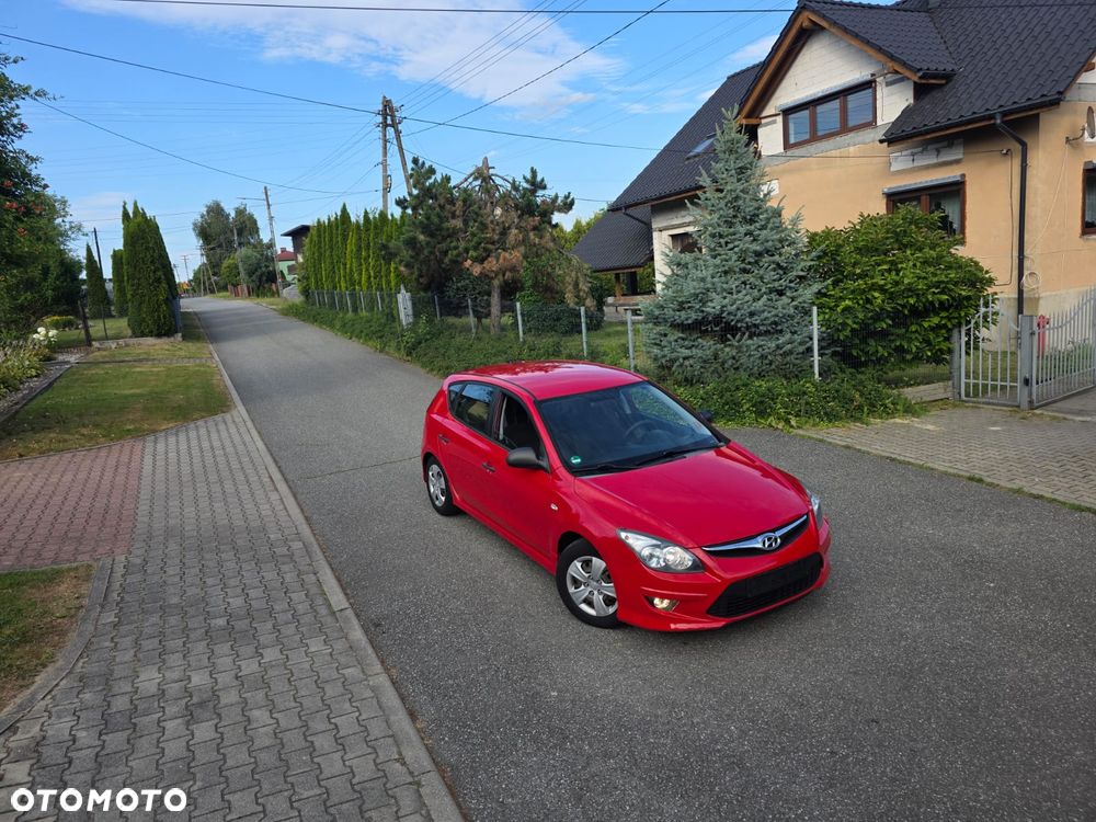Hyundai i30 1.4 Base + - 34