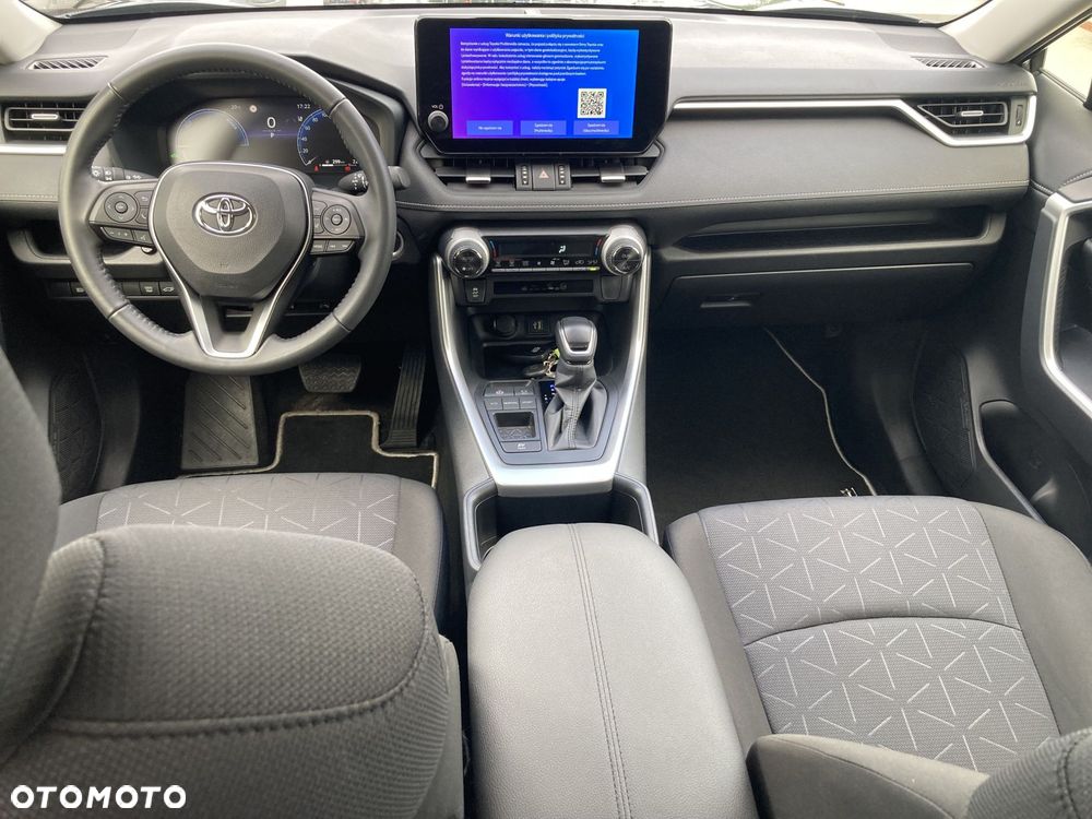 Toyota RAV4 - 12