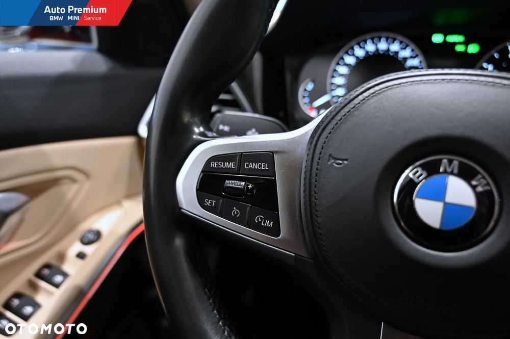 BMW Seria 3 320i - 6