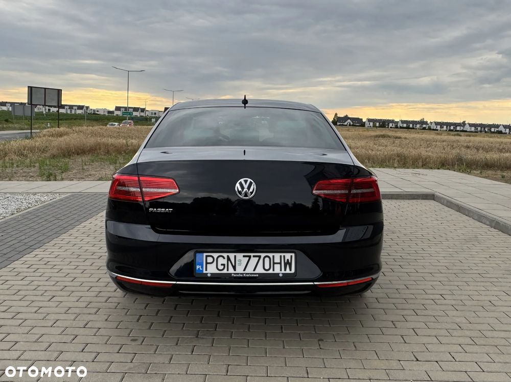 Volkswagen Passat 1.5 TSI EVO Highline DSG - 4