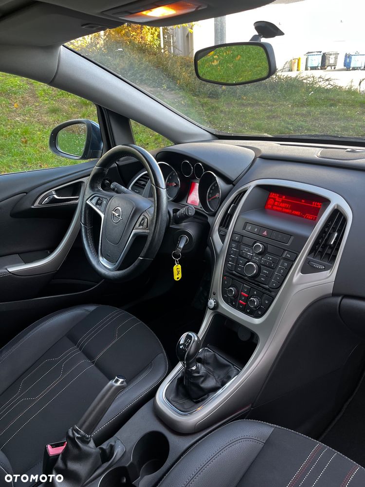 Opel Astra 1.4 Turbo - 24