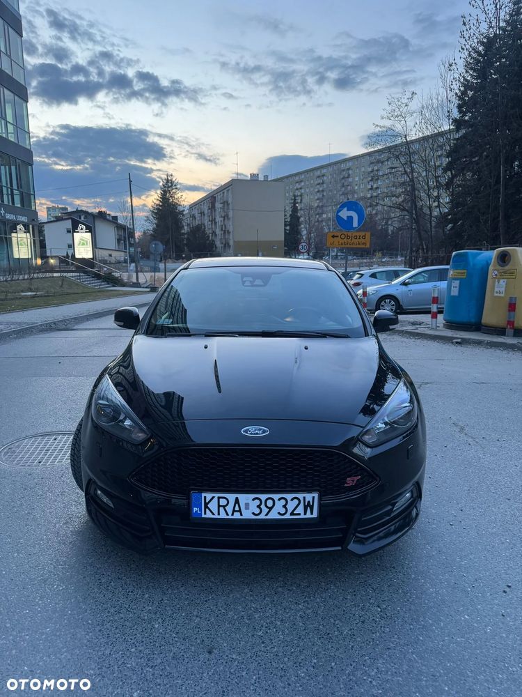 Ford Focus 2.0 TDCi ST - 11