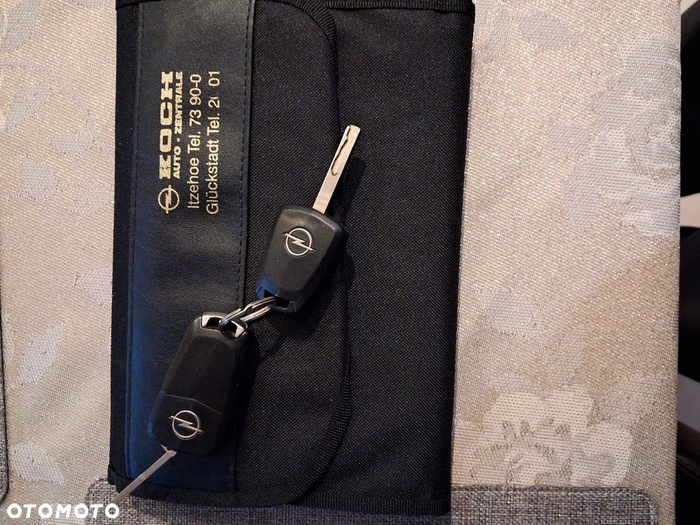 Opel Zafira 1.6 ECOFLEX Family Plus - 29