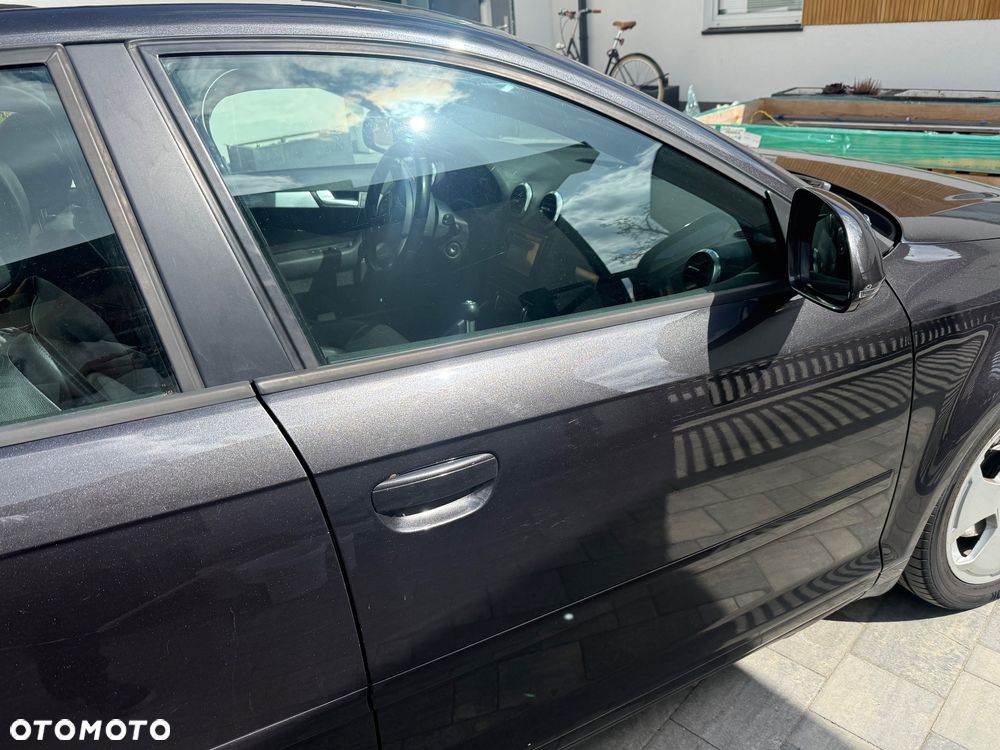 Audi A3 Sportback 2.0 TDI DPF quattro S line Sportpaket plus - 11