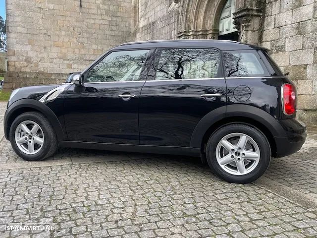MINI Countryman One D - 17