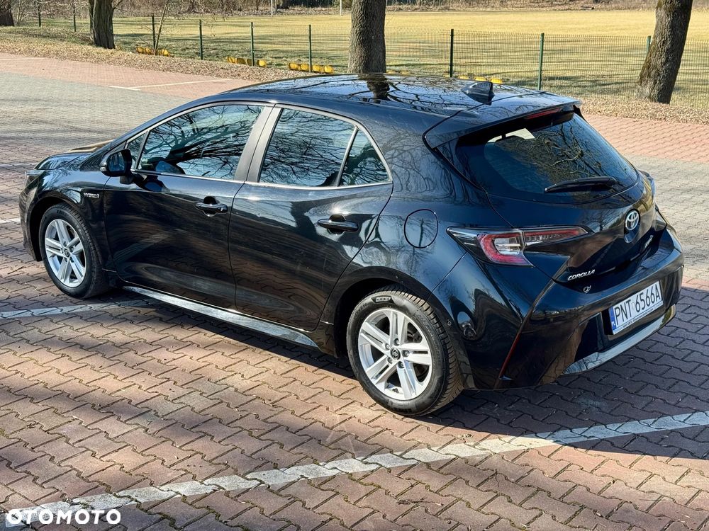 Toyota Corolla 1.8 Business Edition - 8