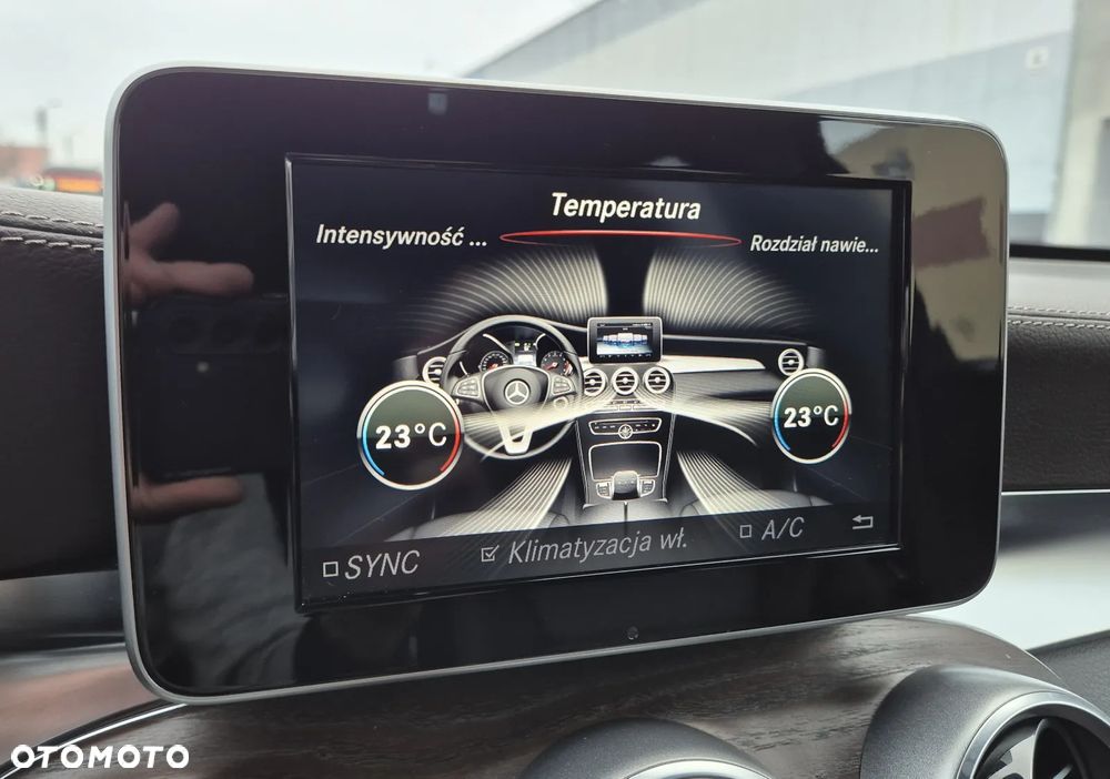 Mercedes-Benz GLC - 40