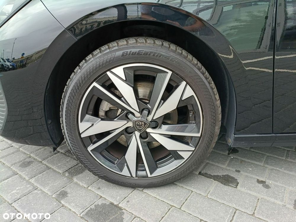 Peugeot 308 - 18