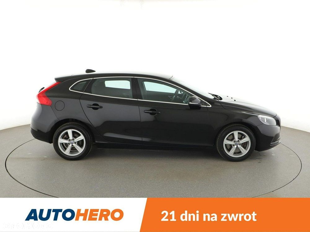 Volvo V40 T2 Drive-E Momentum - 9