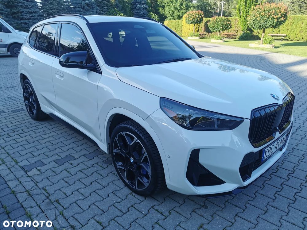 BMW X1 - 1