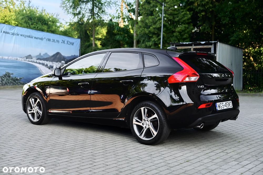 Volvo V40 D3 Summum - 7