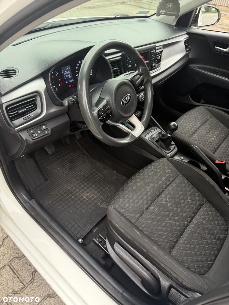 Kia Rio 1.2 M - 7
