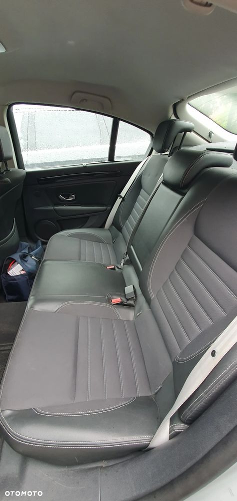 Renault Laguna 2.0 dCi Bose Edition - 6