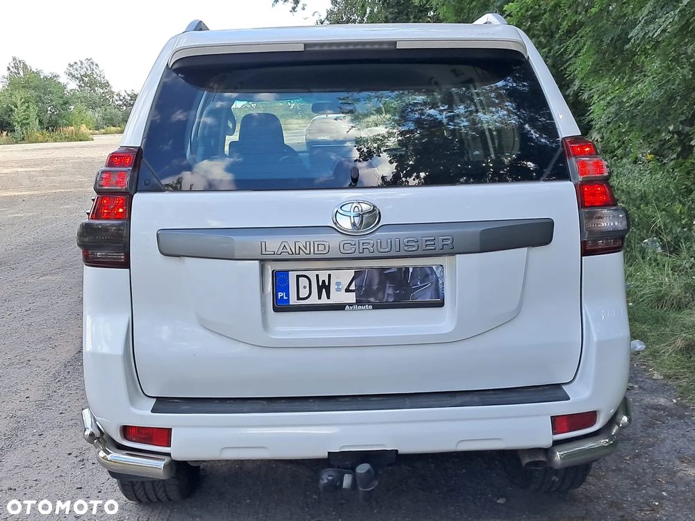 Toyota Land Cruiser LC 2.8 D-4D Premium - 11