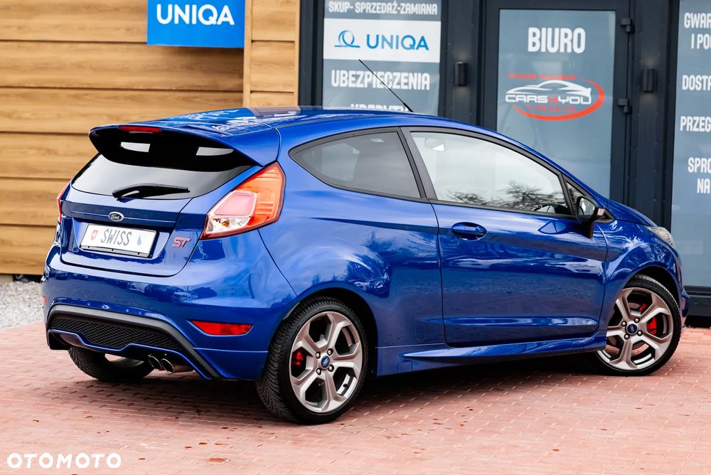 Ford Fiesta 1.6 EcoBoost ST - 14