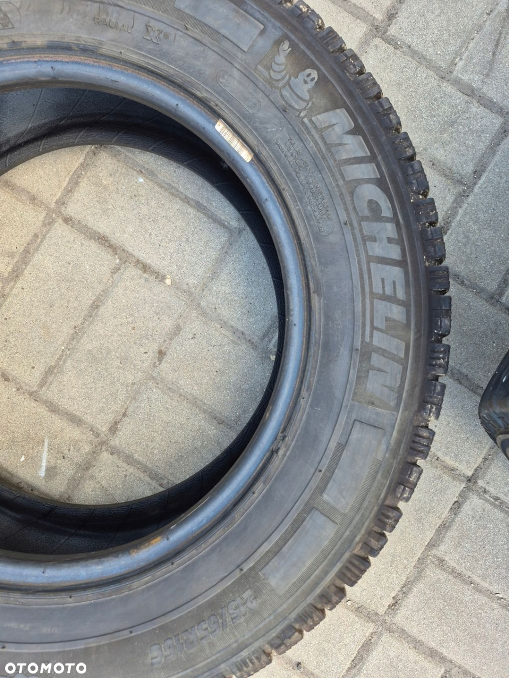 MICHELIN AGILIS ALPIN 215/65R16C 109/107R 24R 4X - 6