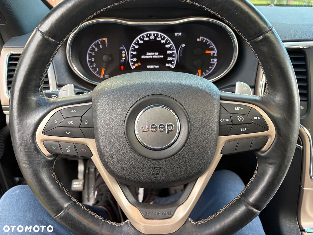 Jeep Grand Cherokee - 13