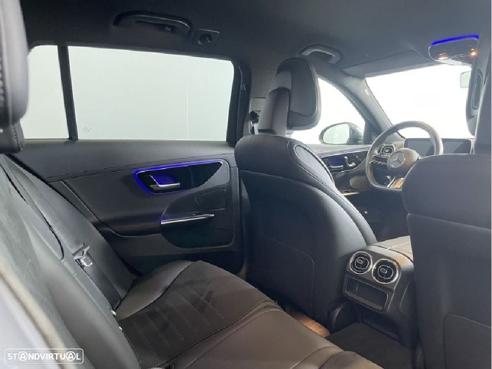 Mercedes-Benz C 300 d AMG Line - 19