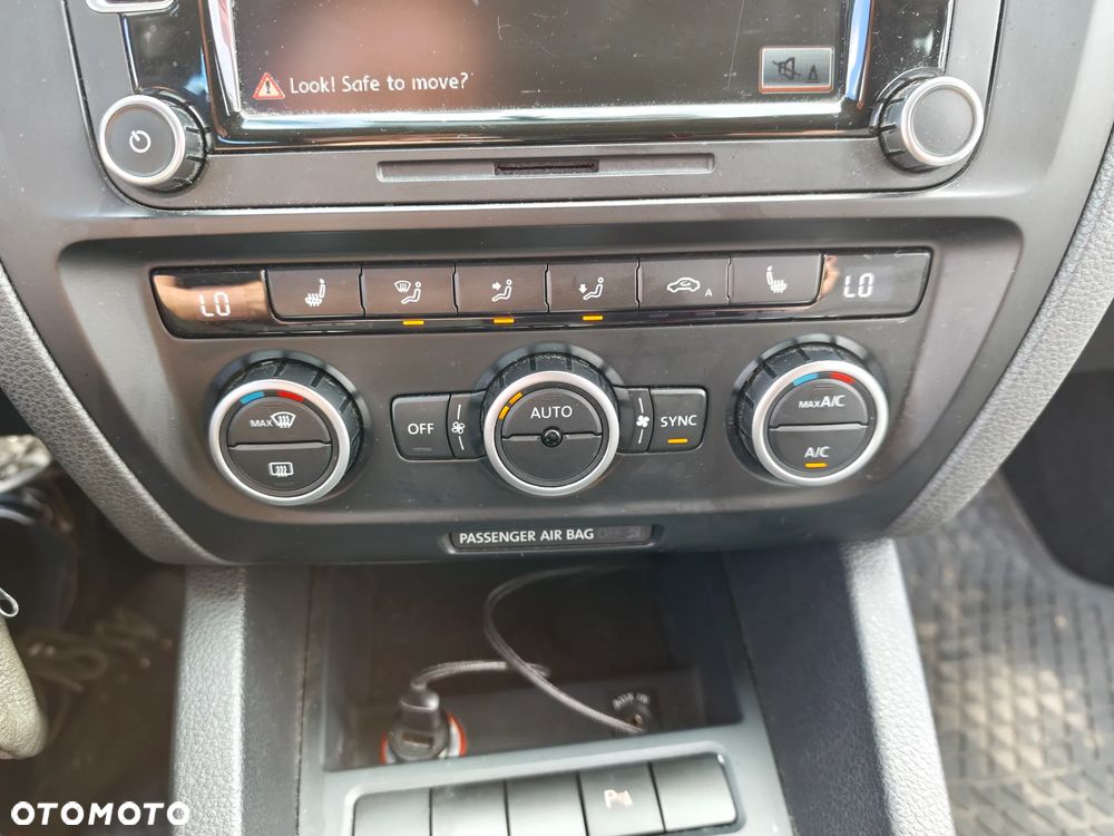 Volkswagen Jetta 1.4 TSI Comfortline - 31