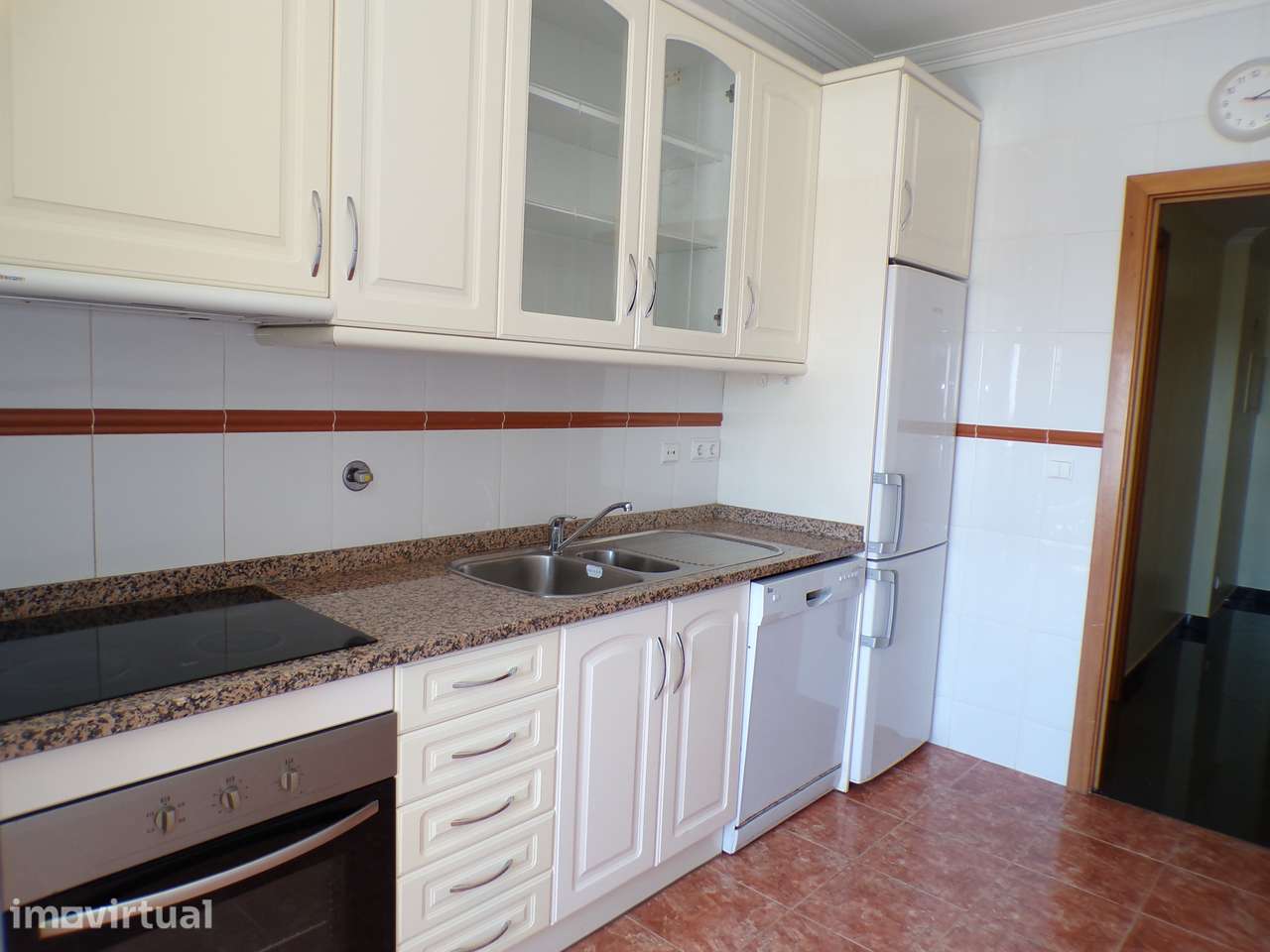 Apartamento T2 para arrendamento - Grande imagem: 2/10