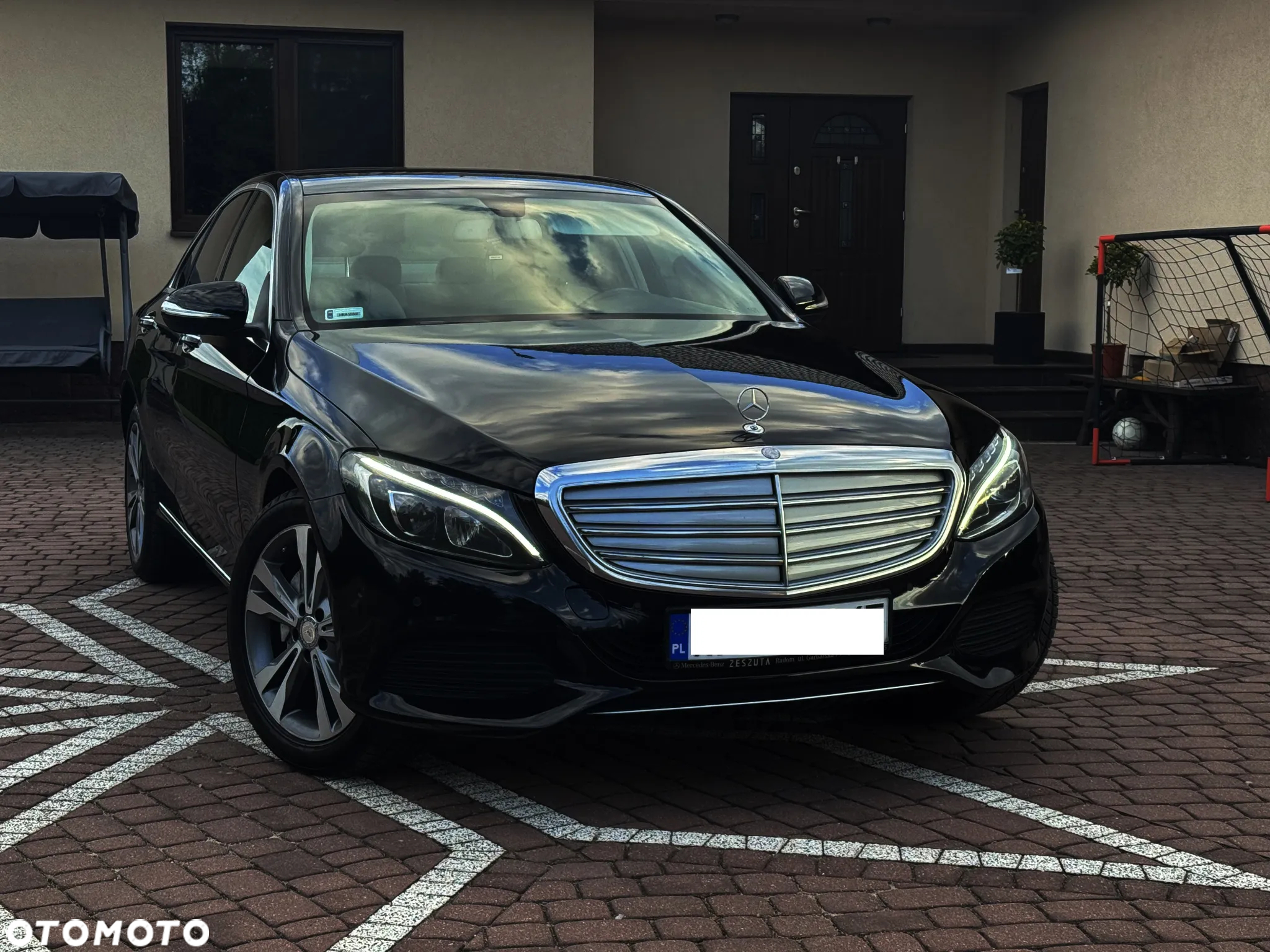 Mercedes-Benz Klasa C 250 7G-TRONIC - 3