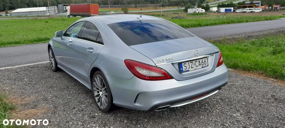 Mercedes-Benz CLS 350 BlueTEC 4-Matic - 4
