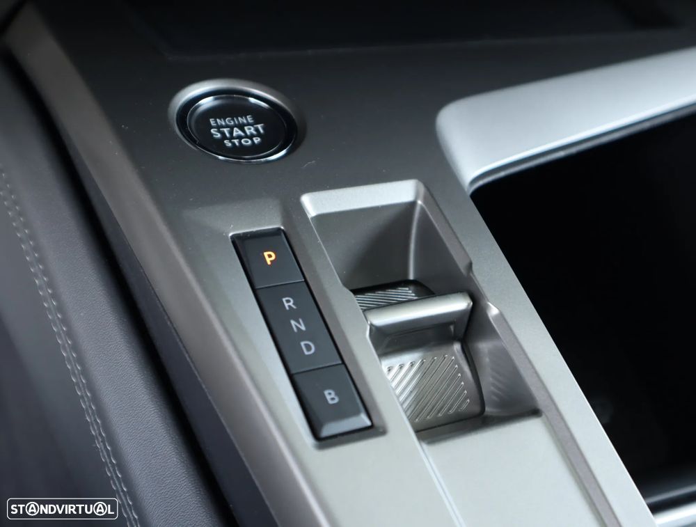 Peugeot e-308 156 Allure - 42