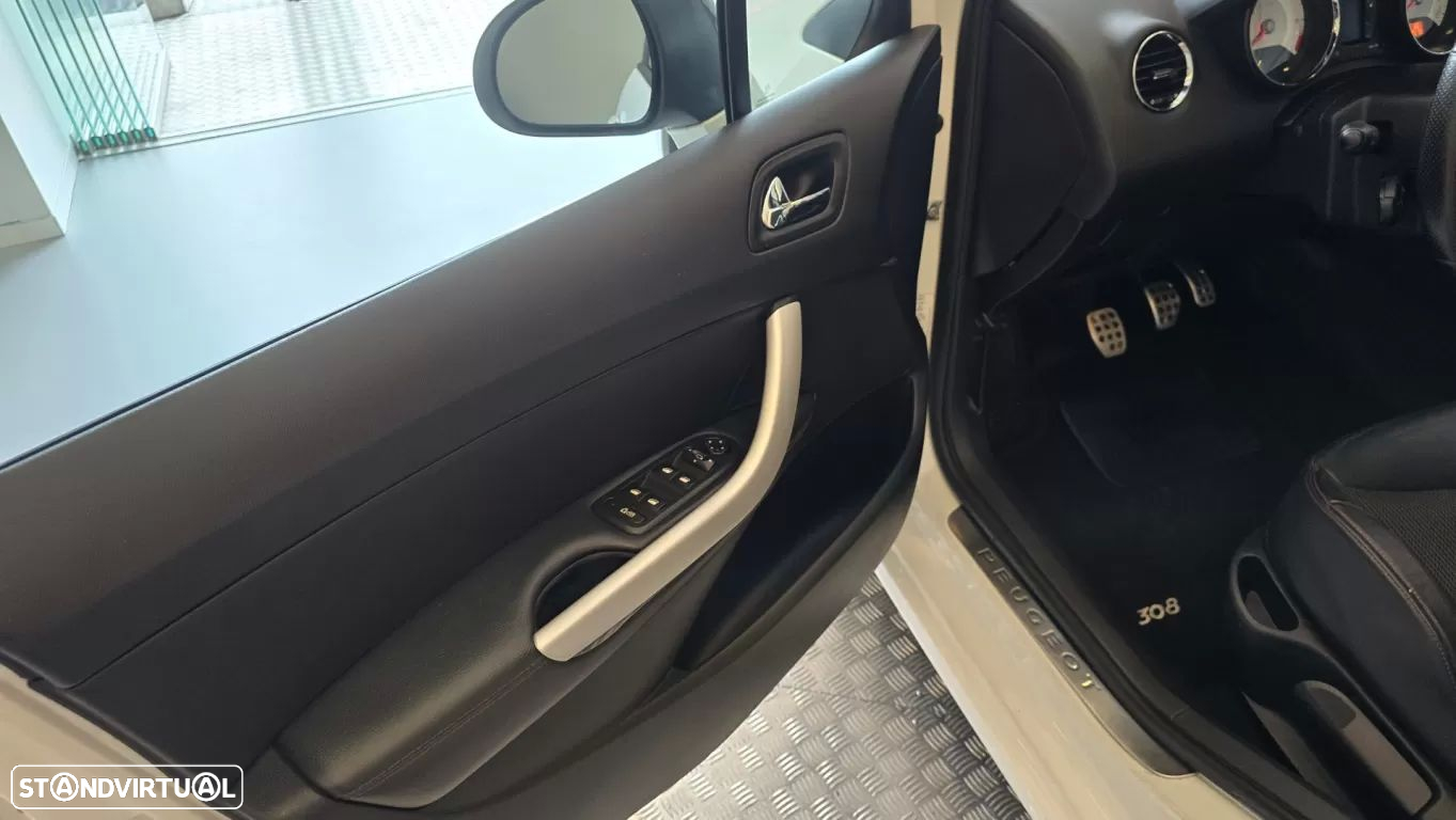 Peugeot 308 1.6 THP 16V GTi CVM6 - 31
