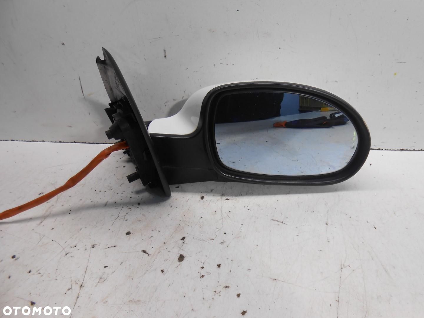 LUSTERKO PRAWE CITROEN C5 I # - 3