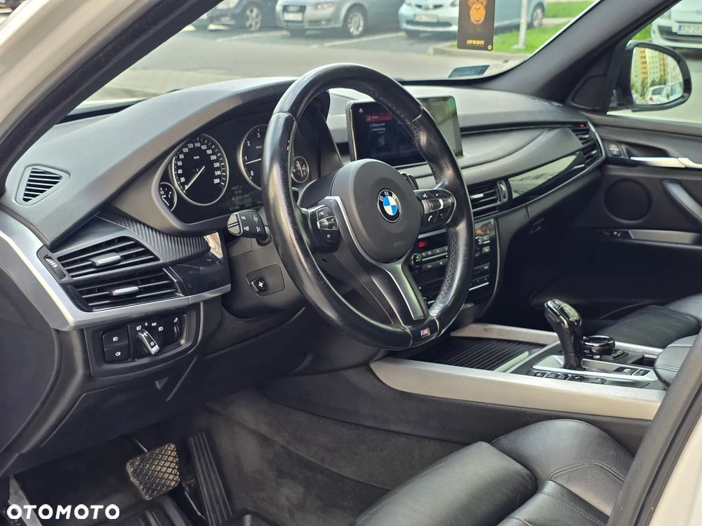 BMW X5 xDrive30d - 37