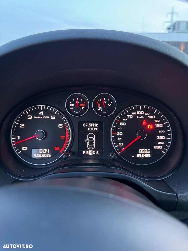 Audi A3 ack 1.4 TFSI S-tronic Attraction - 7