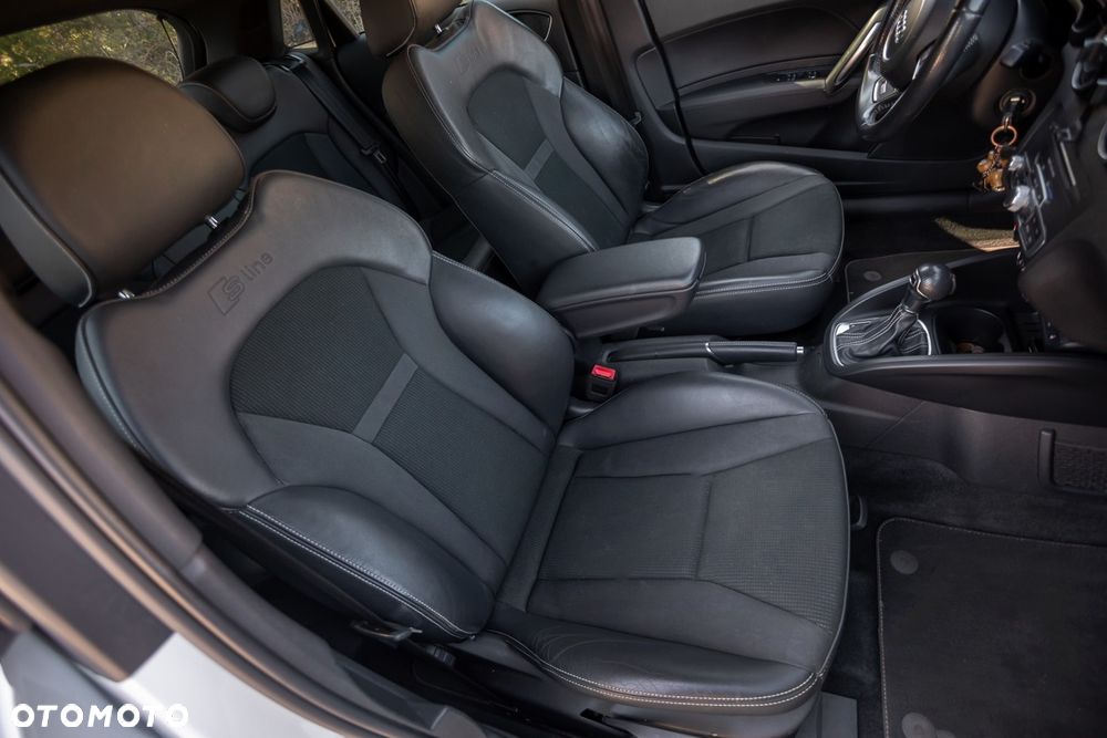 Audi A1 Sportback 1.6 TDI Sport S tronic - 19