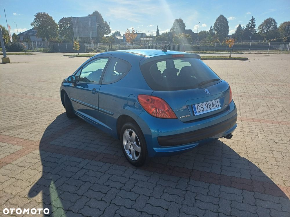 Peugeot 207 - 2