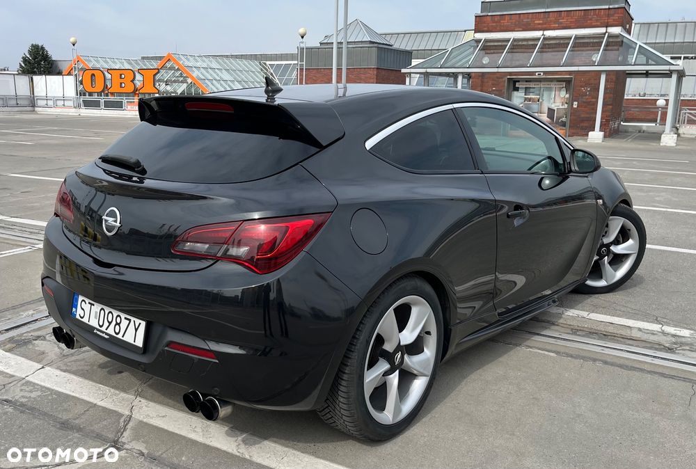 Opel Astra 1.4 Turbo - 2