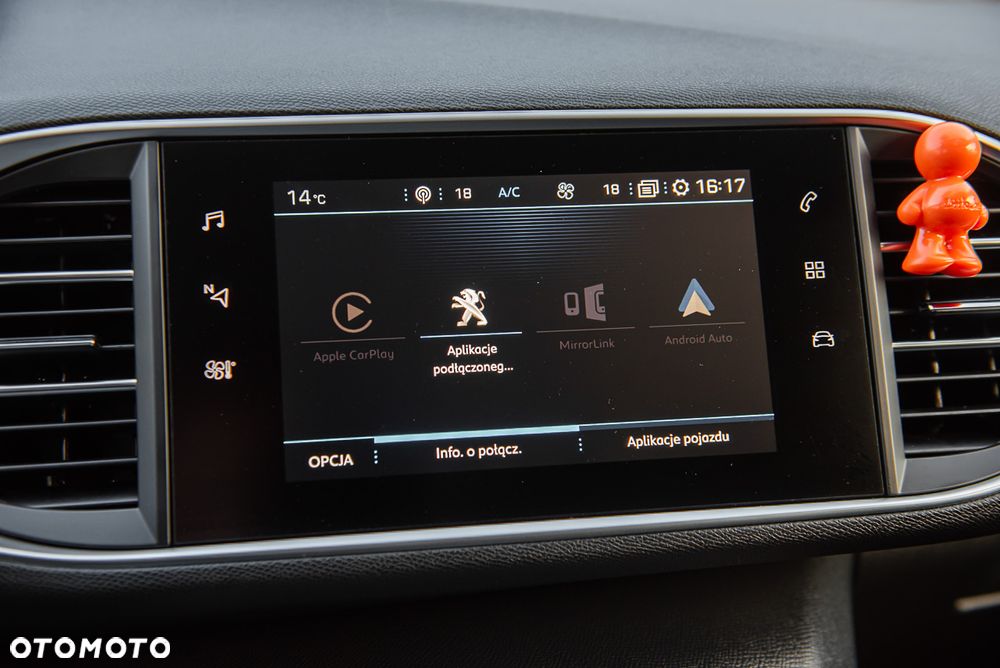Peugeot 308 1.5 BlueHDi Allure Pack S&S - 29