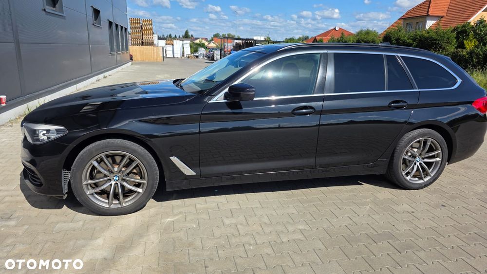 BMW Seria 5 518d Advantage sport - 40
