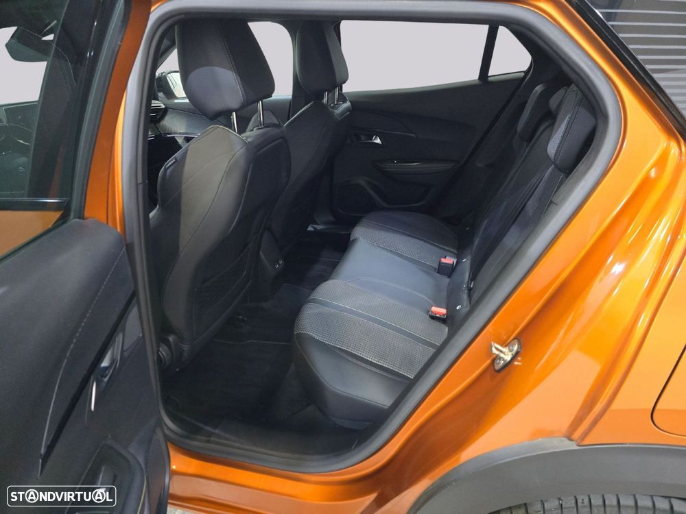 Peugeot 2008 - 12