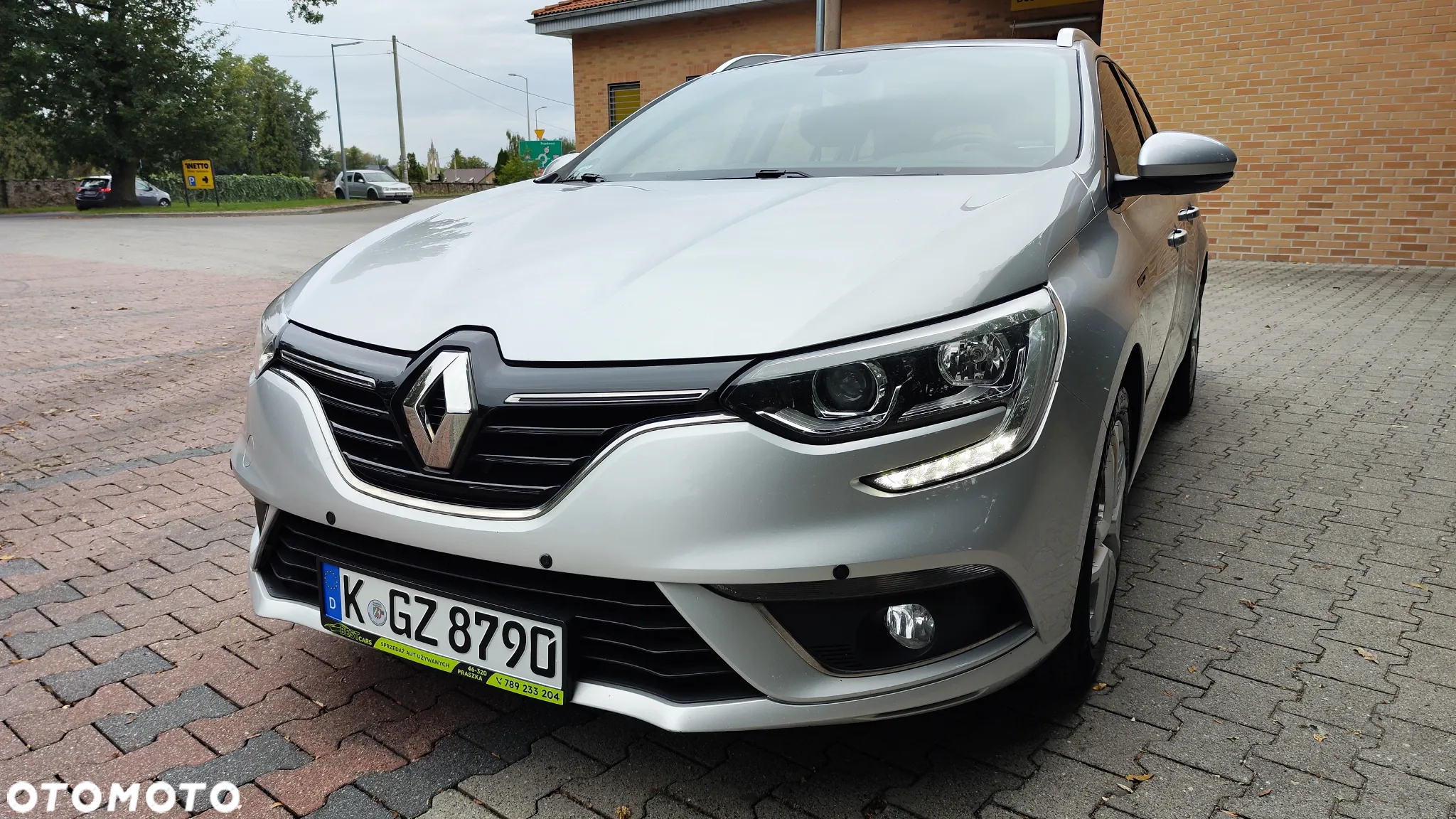 Renault Megane ENERGY TCe 100 EXPERIENCE - 15