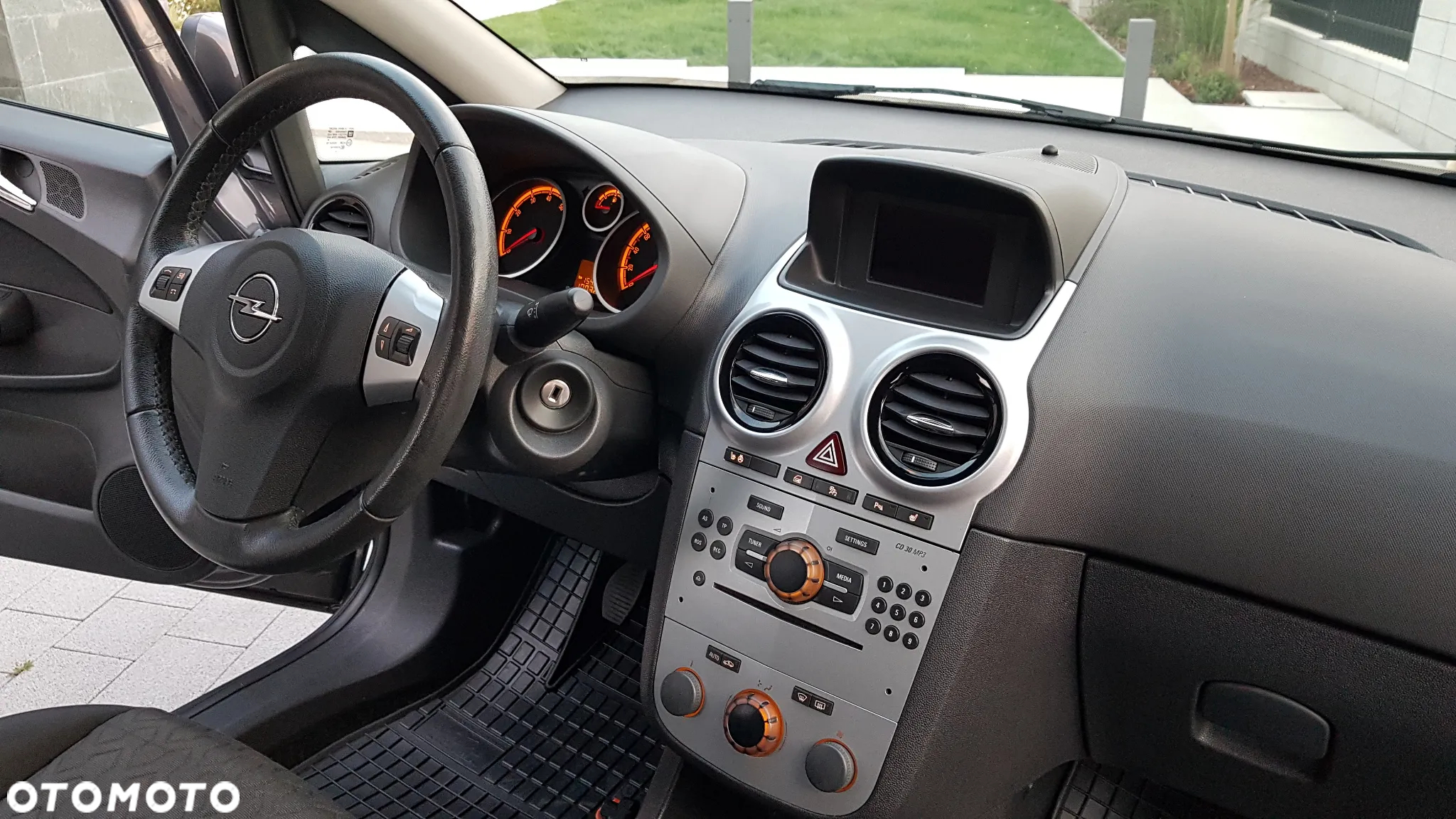 Opel Corsa 1.2 16V Color Edition - 16