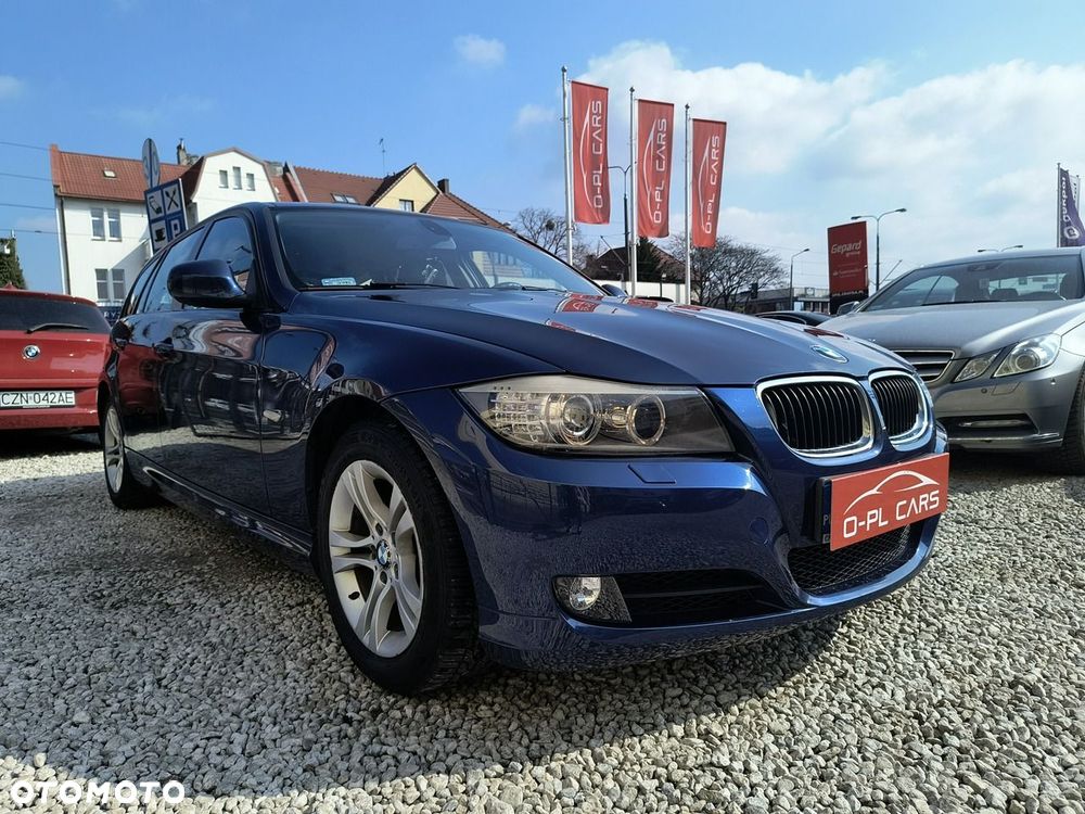 BMW Seria 3 318i - 27