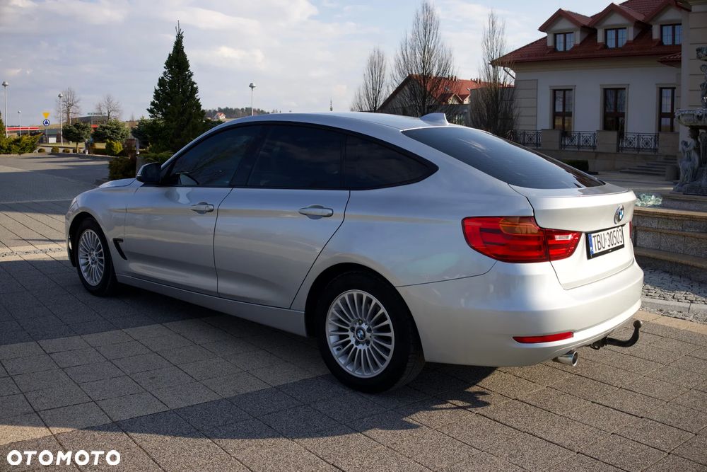 BMW 3GT 318d - 11