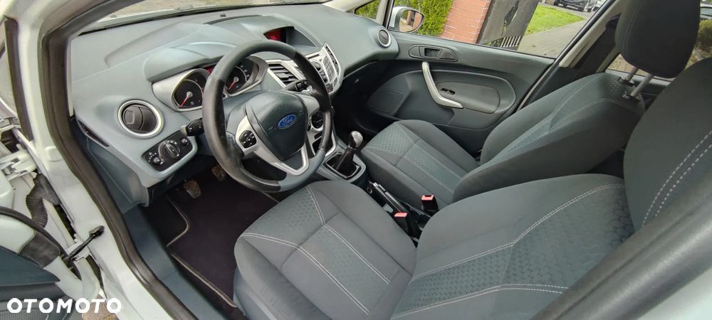 Ford Fiesta 1.25 Titanium - 16