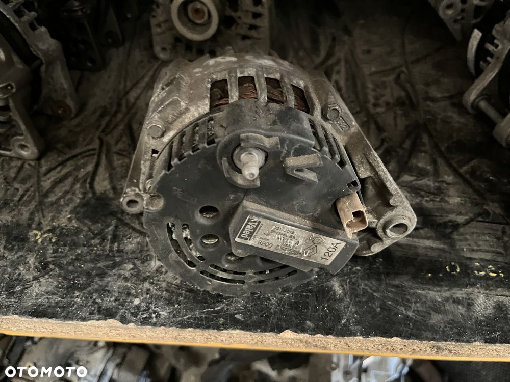 Alternator 1.9 DCI Renault Scenic I 8200054588 - 4
