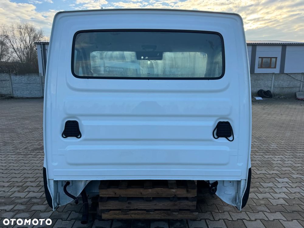 Iveco Daily kabina błotniki drzwi maska zderzak - 13